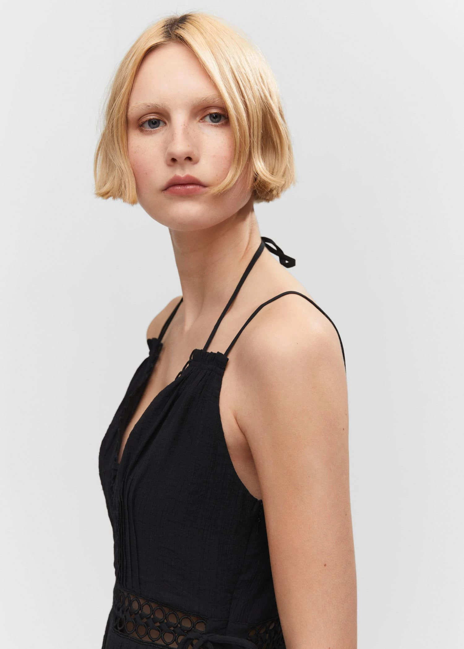 Robe Parties Ajourées Bretelles Doubles 4 Robe Parties Ajourées Bretelles Doubles – Image 4