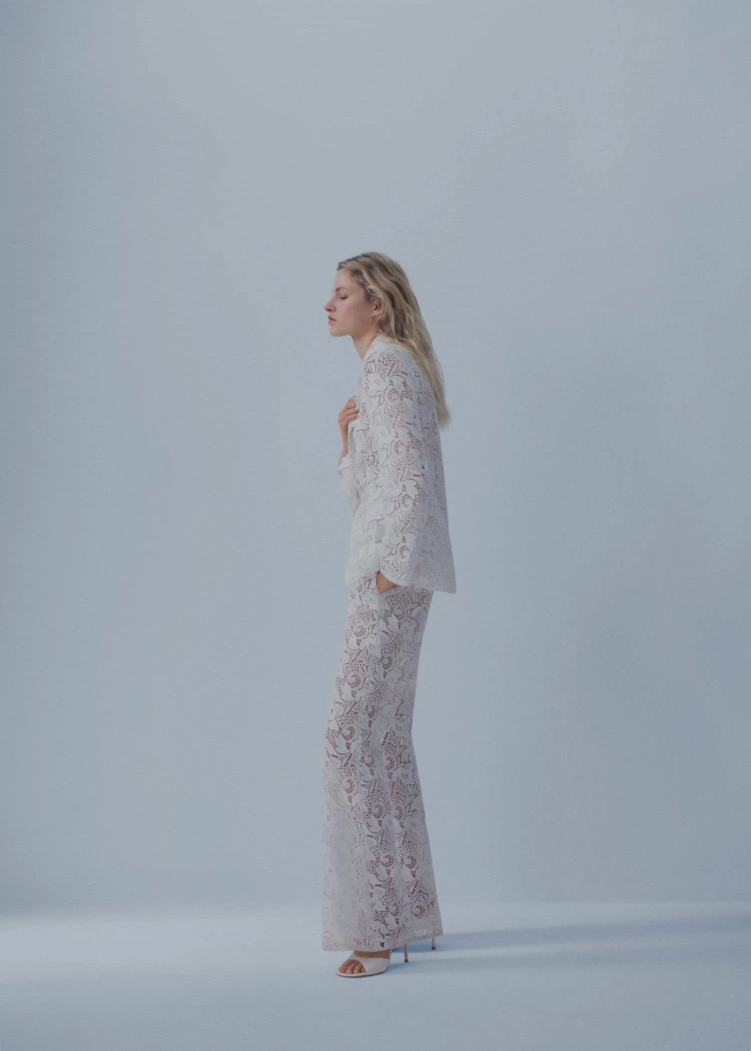 Pantalon Tailleur Guipure 4 Pantalon Tailleur Guipure – Image 4