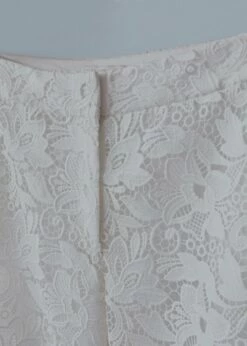 Pantalon Tailleur Guipure 10 Pantalon Tailleur Guipure -New Trendy Shop 57001106 01 D8