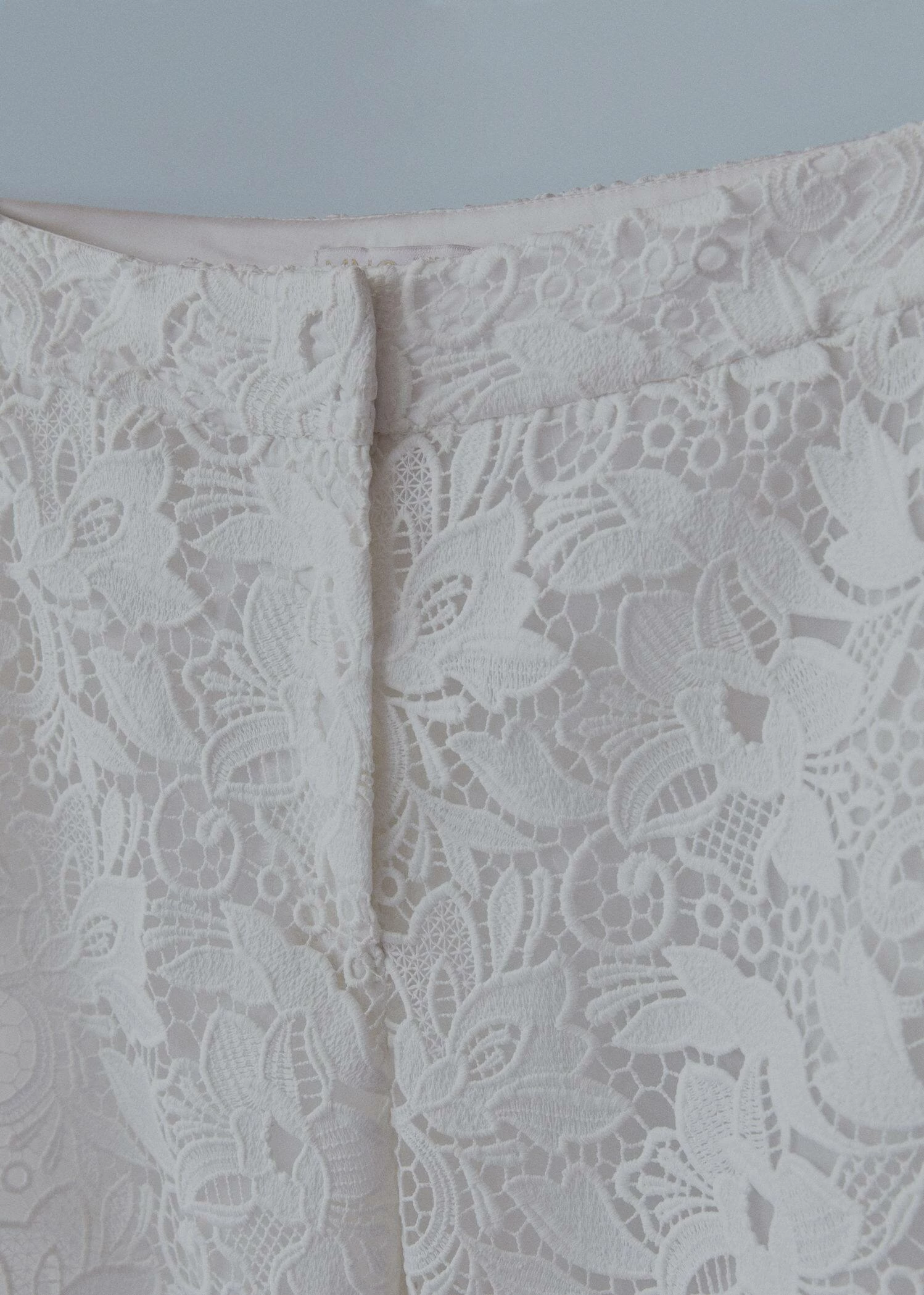 Pantalon Tailleur Guipure 5 Pantalon Tailleur Guipure – Image 5