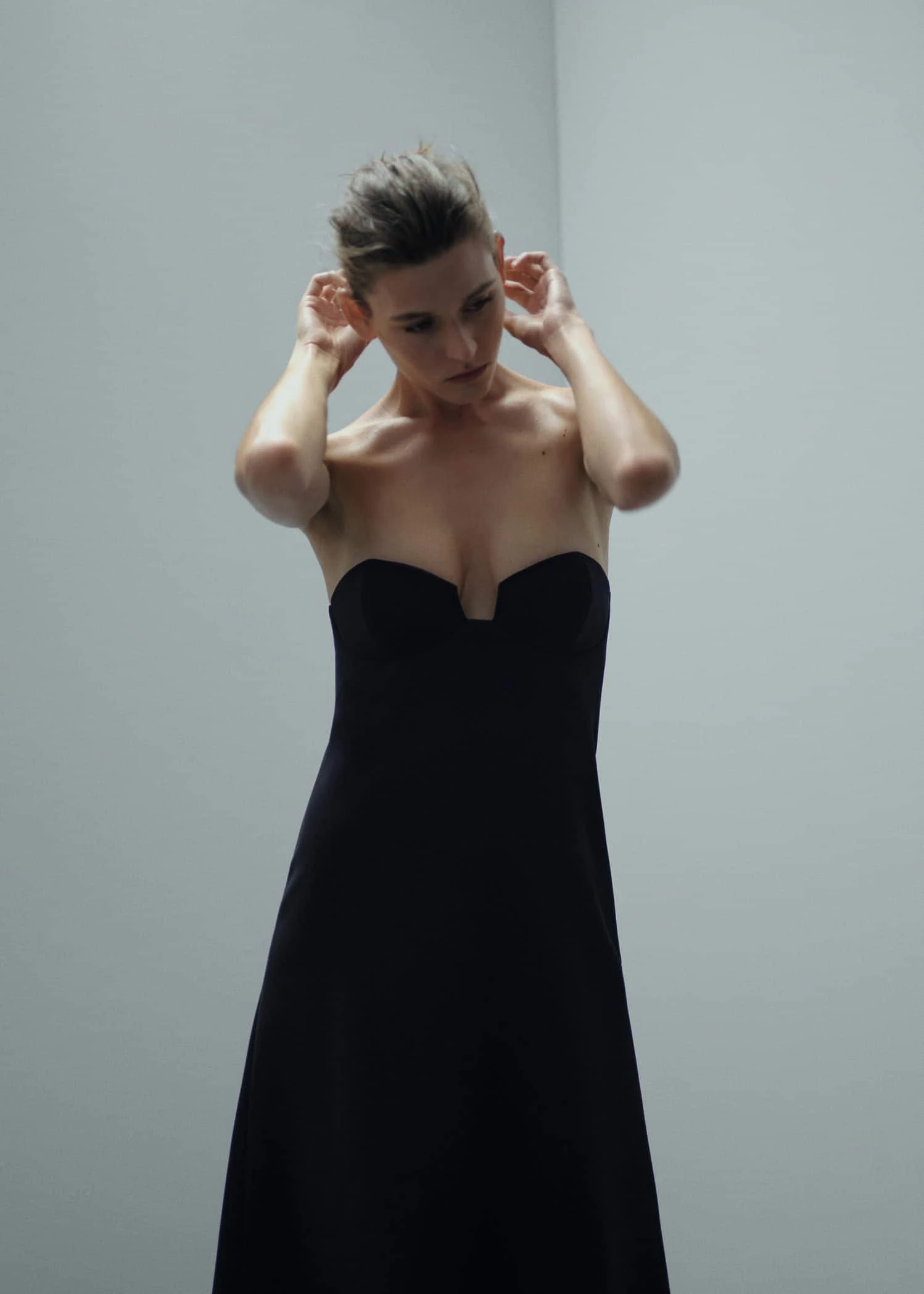 Robe Structurée Encolure Cœur 5 Robe Structurée Encolure Cœur – Image 5