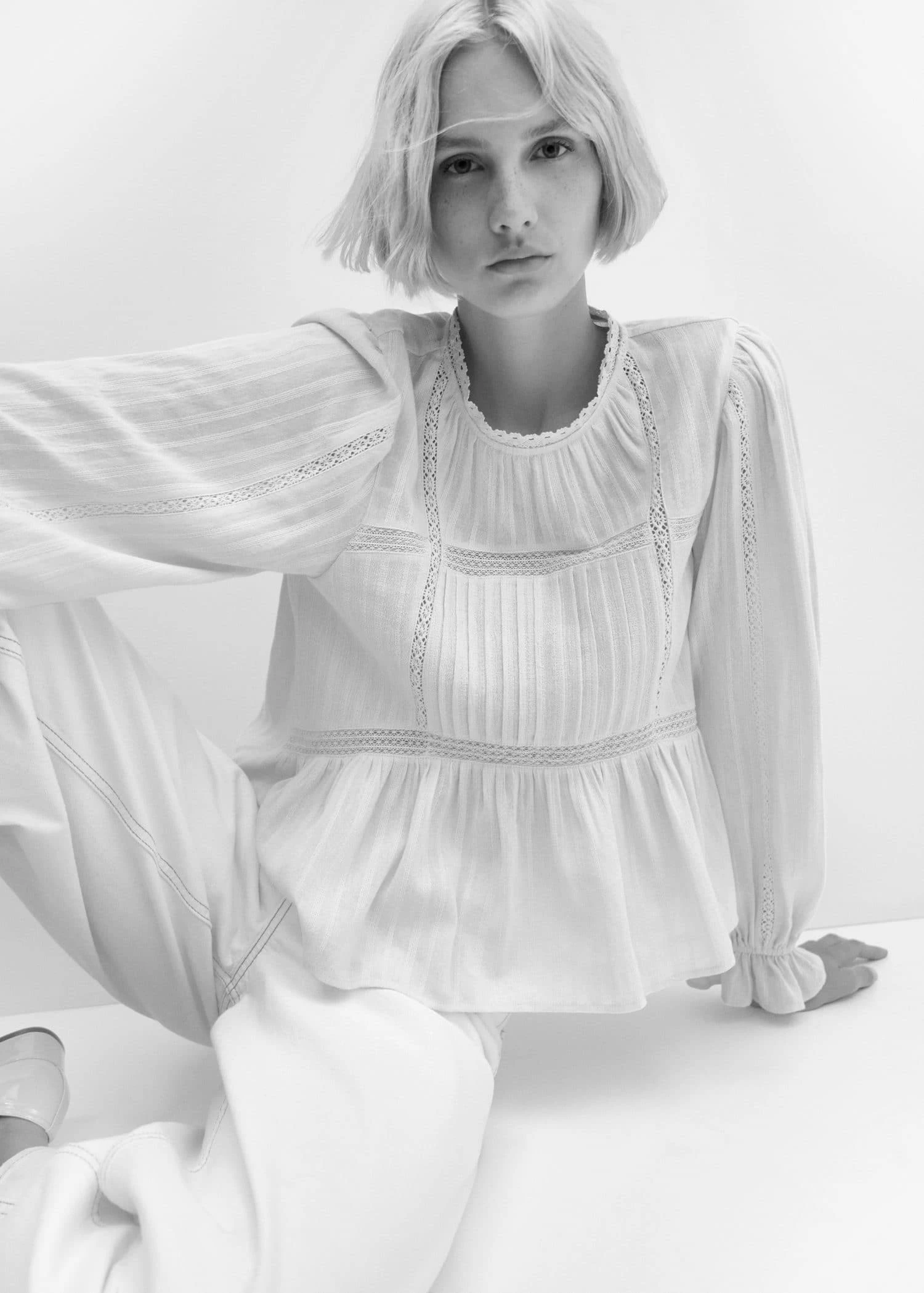 Blouse Brodée Manches Bouffantes 5 Blouse Brodée Manches Bouffantes – Image 5