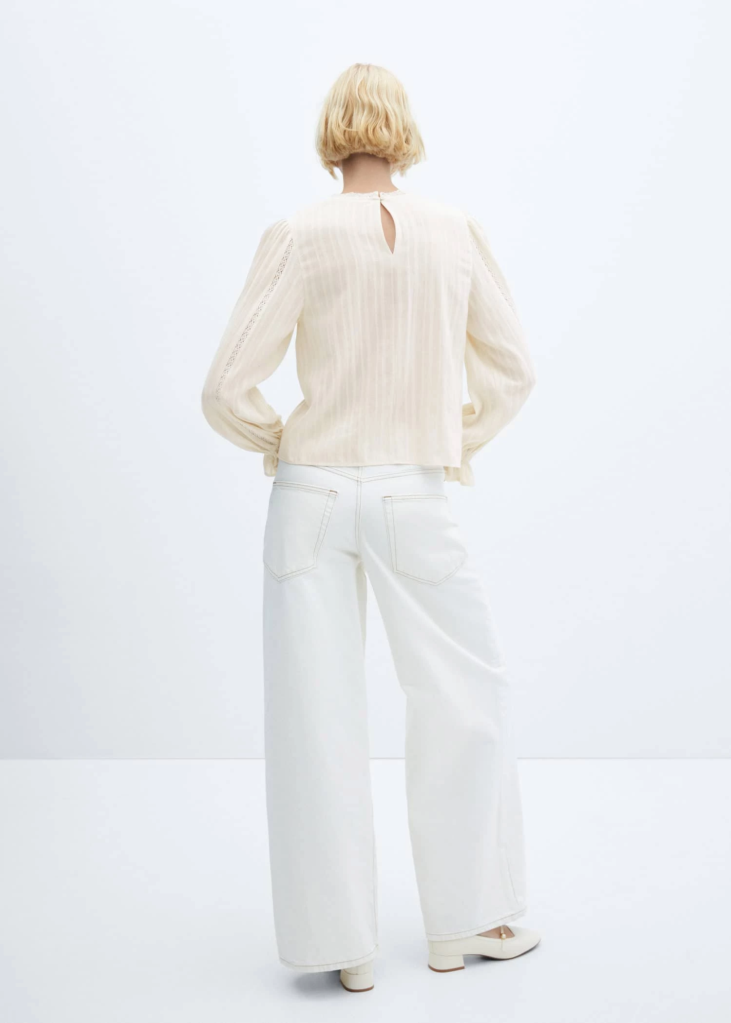 Blouse Brodée Manches Bouffantes 3 Blouse Brodée Manches Bouffantes – Image 3