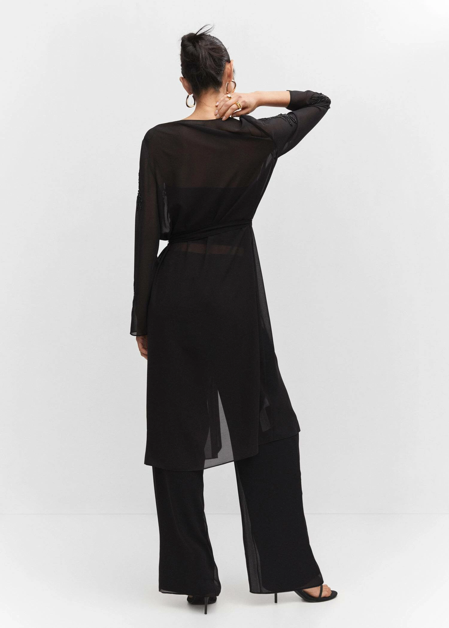 Caftan Détails Perlés 3 Caftan Détails Perlés – Image 3