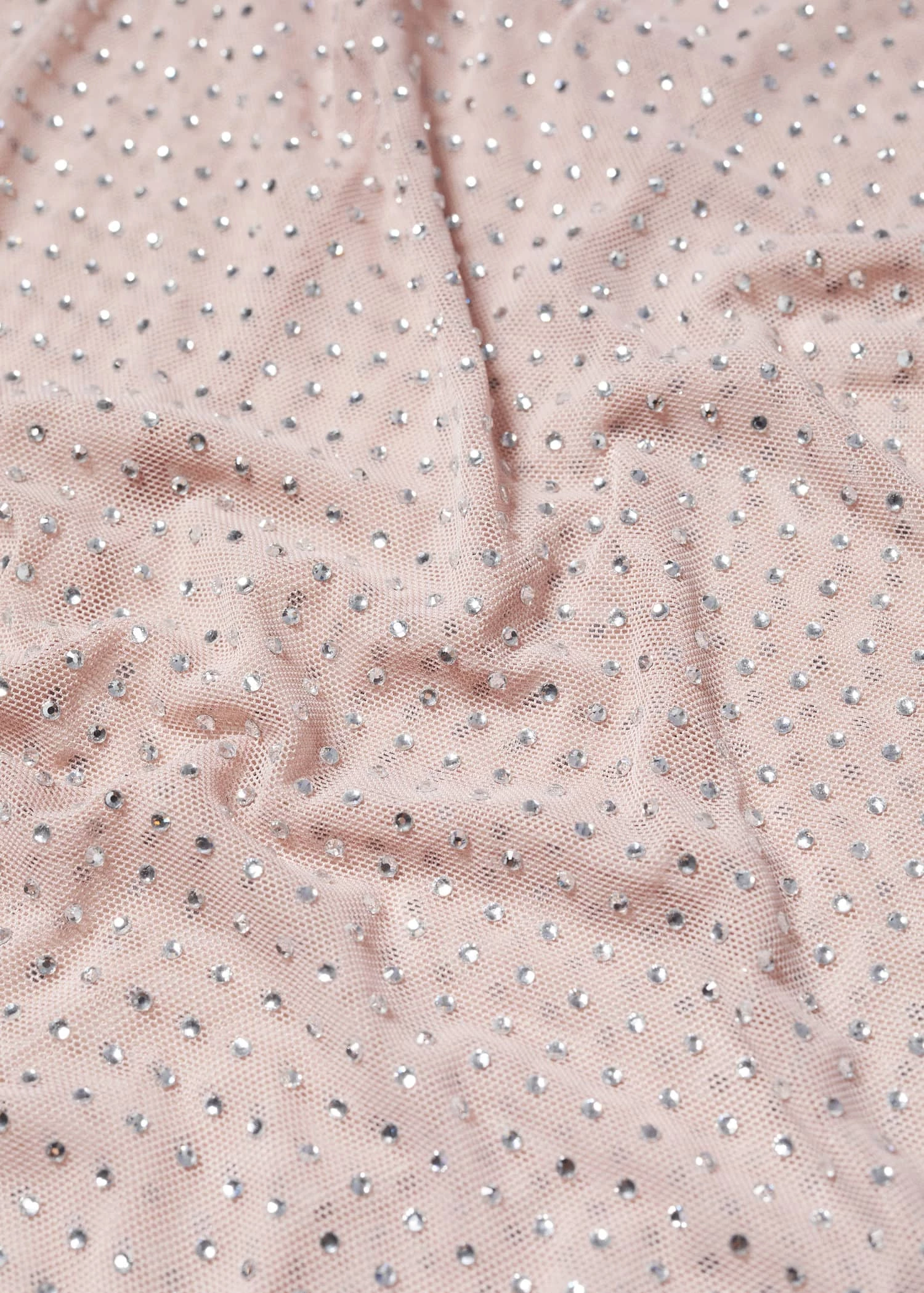 Robe Maille Filet Détail Cristal 7 Robe Maille Filet Détail Cristal – Image 7