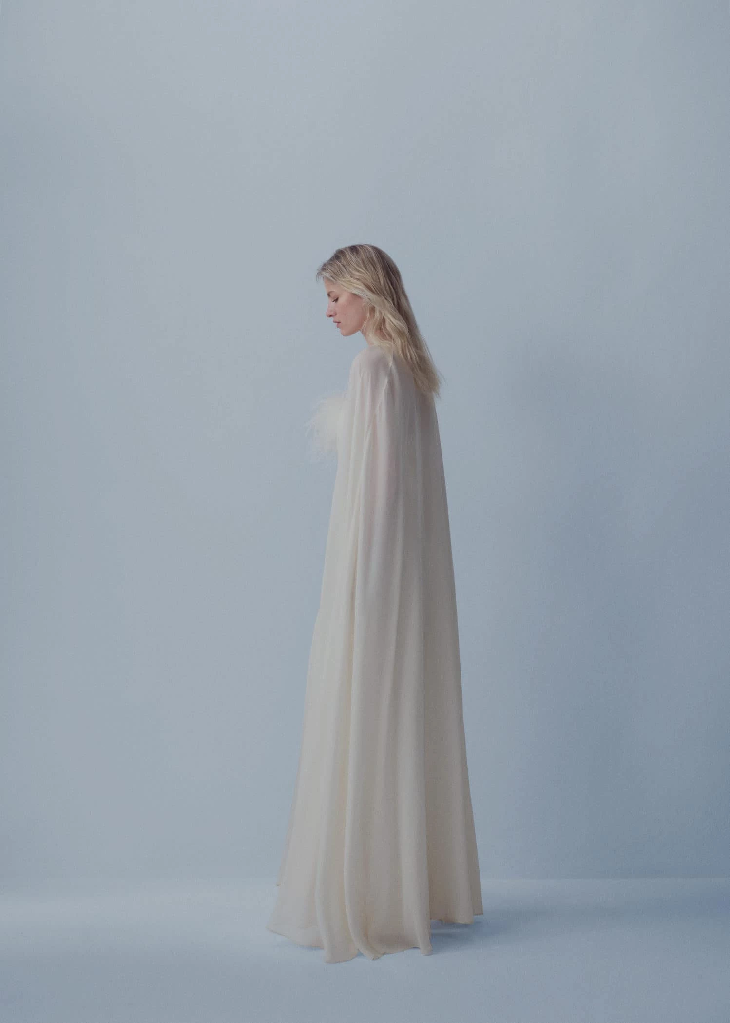 Longue Cape Ceinture à Nouer 4 Longue Cape Ceinture à Nouer – Image 4