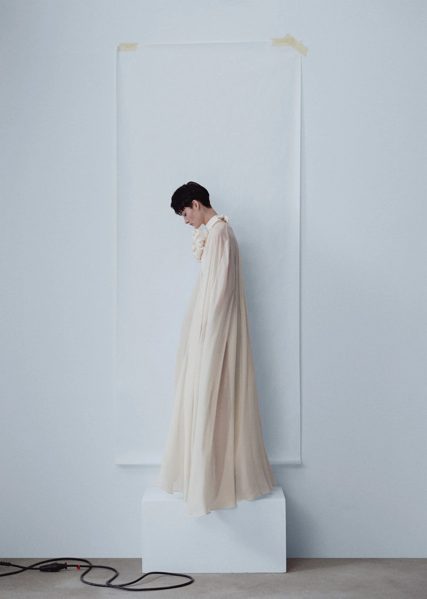 Longue Cape Ceinture à Nouer 10 Longue Cape Ceinture à Nouer – Image 10