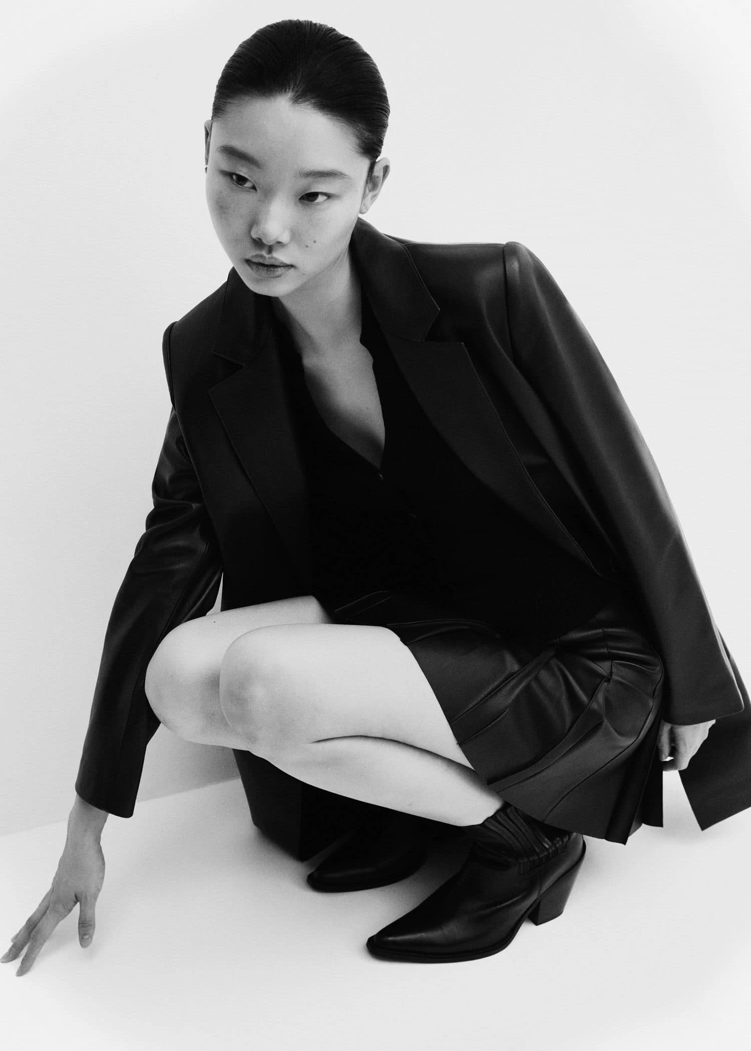 Minijupe Plissée Similicuir 5 Minijupe Plissée Similicuir – Image 5