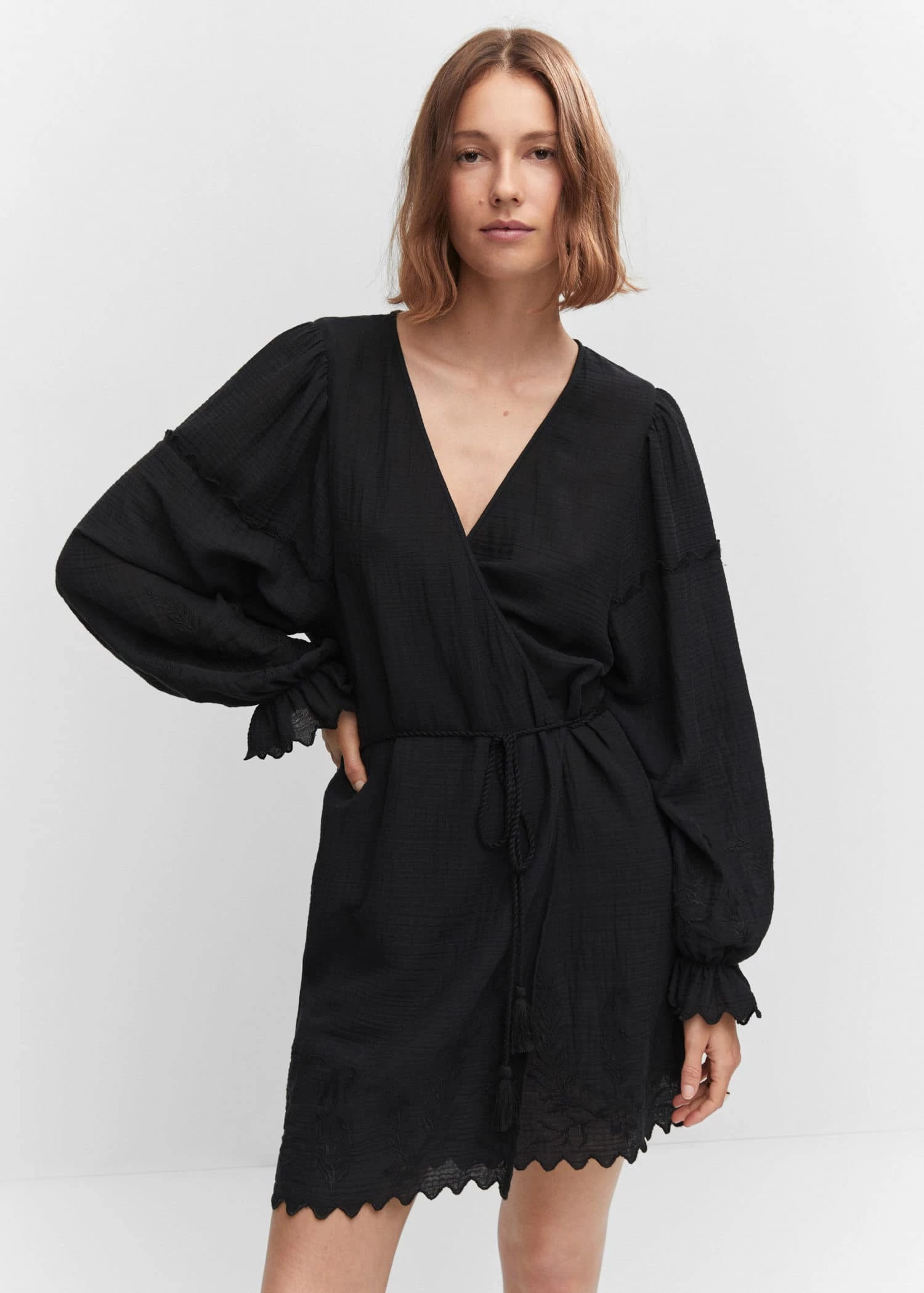 Robe Texturée Broderies 1 Robe Texturée Broderies