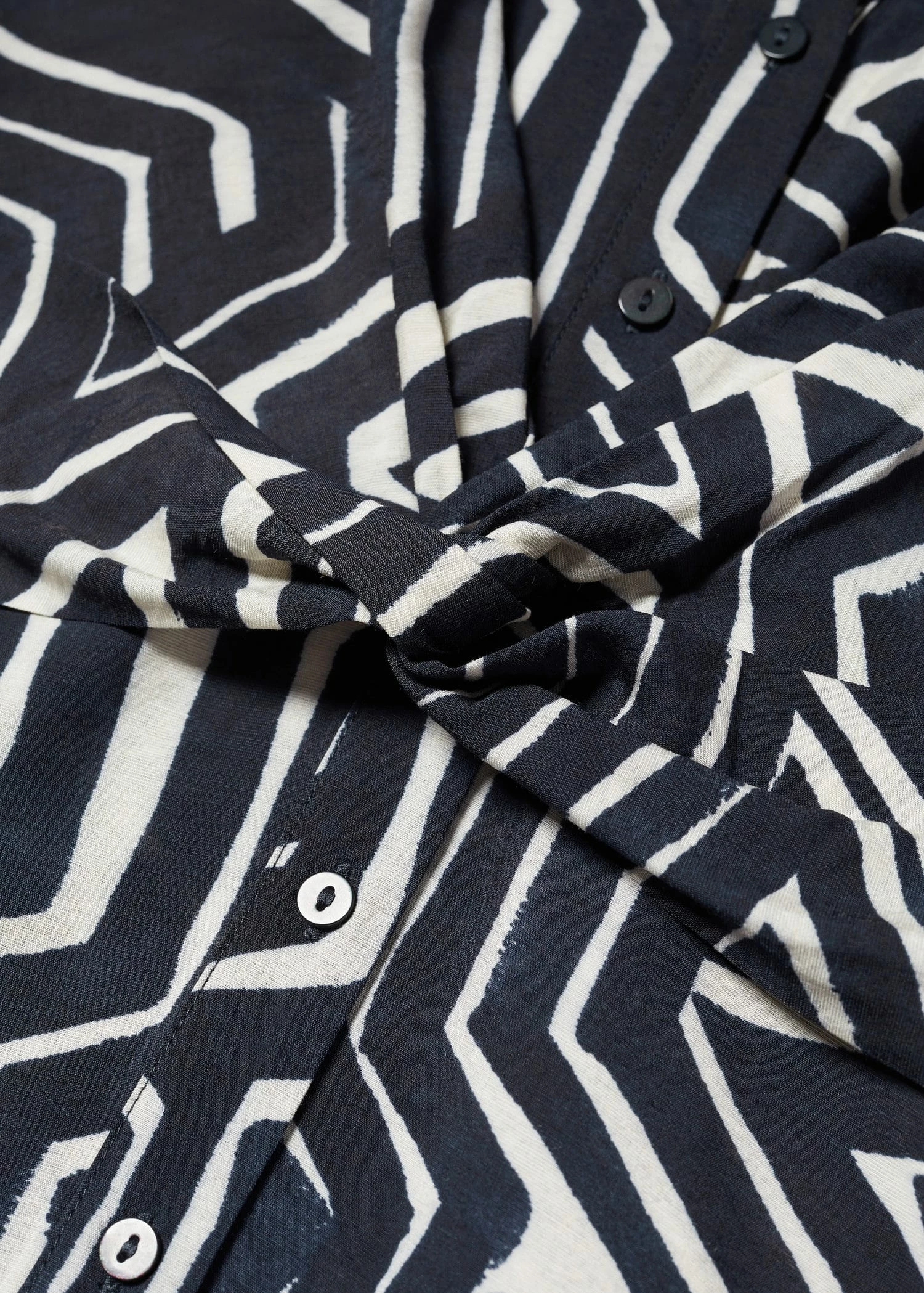 Robe Chemise Tropicale 8 Robe Chemise Tropicale – Image 8