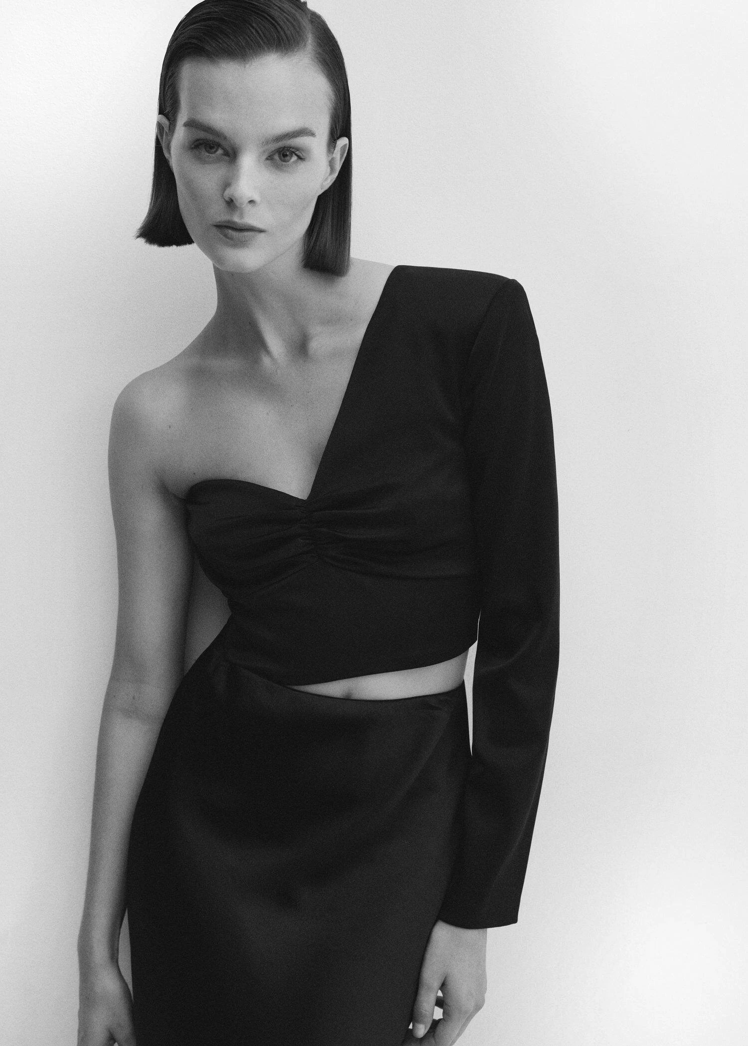 Blouse Crop Asymétrique 5 Blouse Crop Asymétrique – Image 5