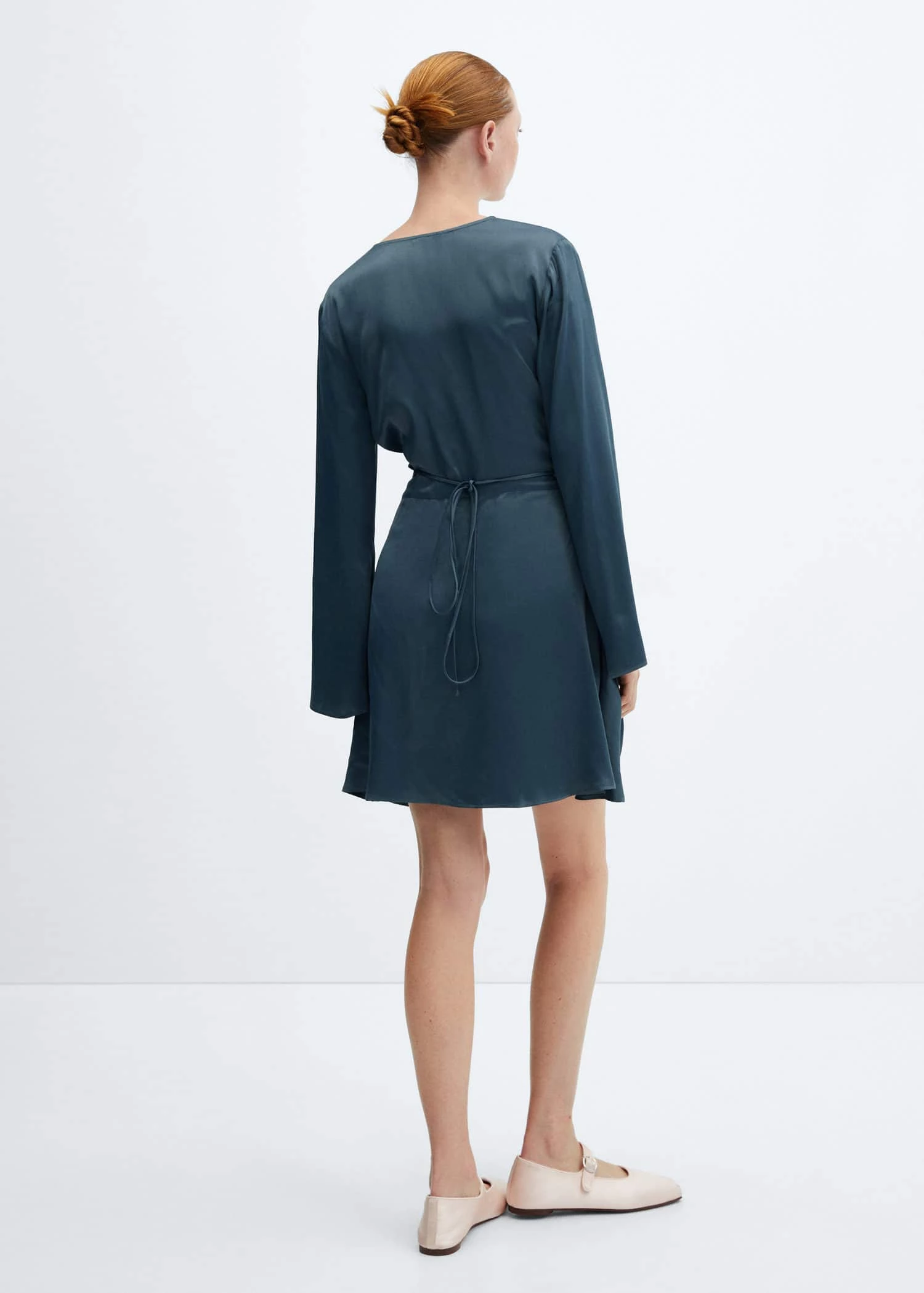 Robe Cache-cœur Satinée 3 Robe Cache-cœur Satinée – Image 3