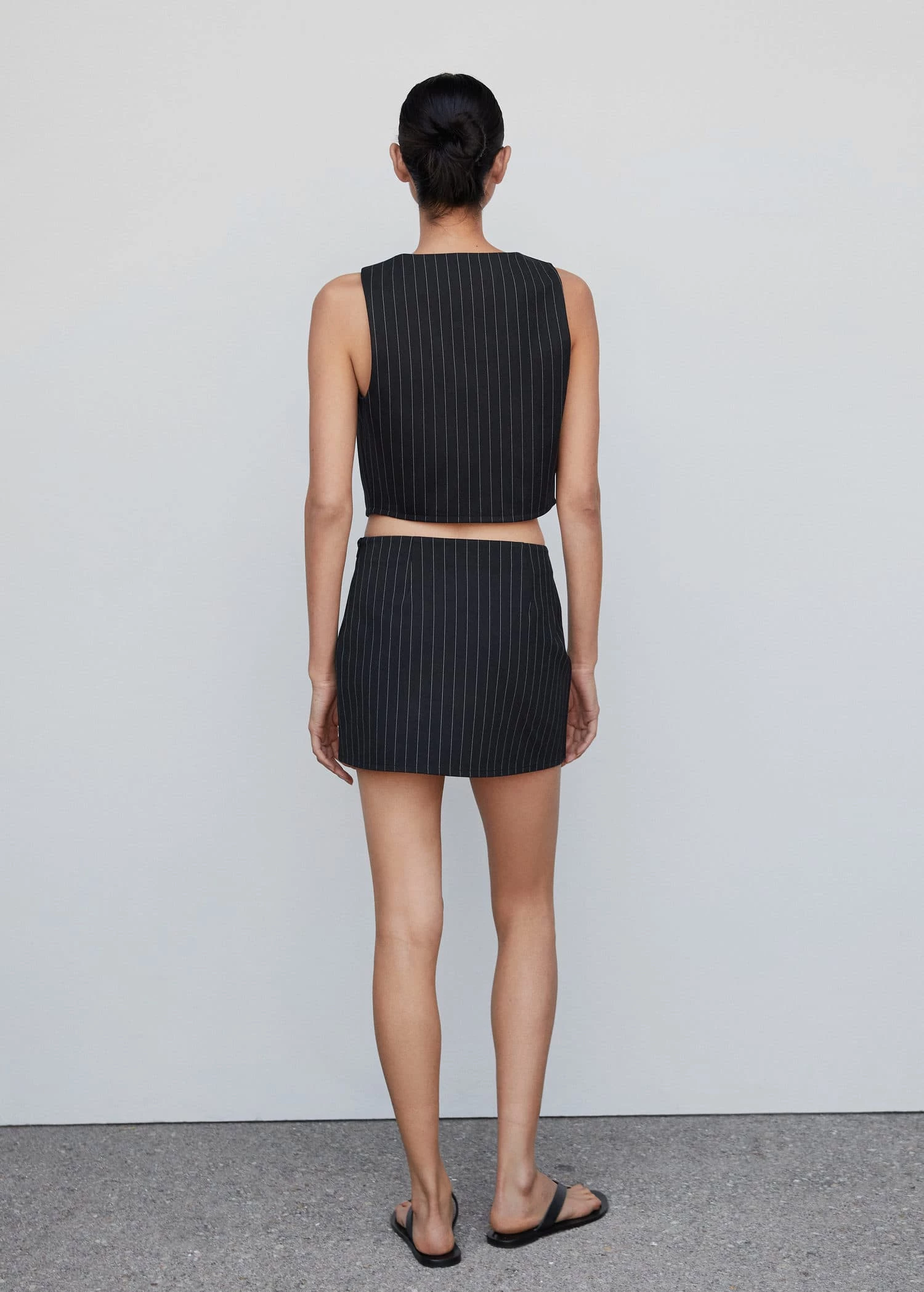 Gilet Crop Boutons 10 Gilet Crop Boutons – Image 10