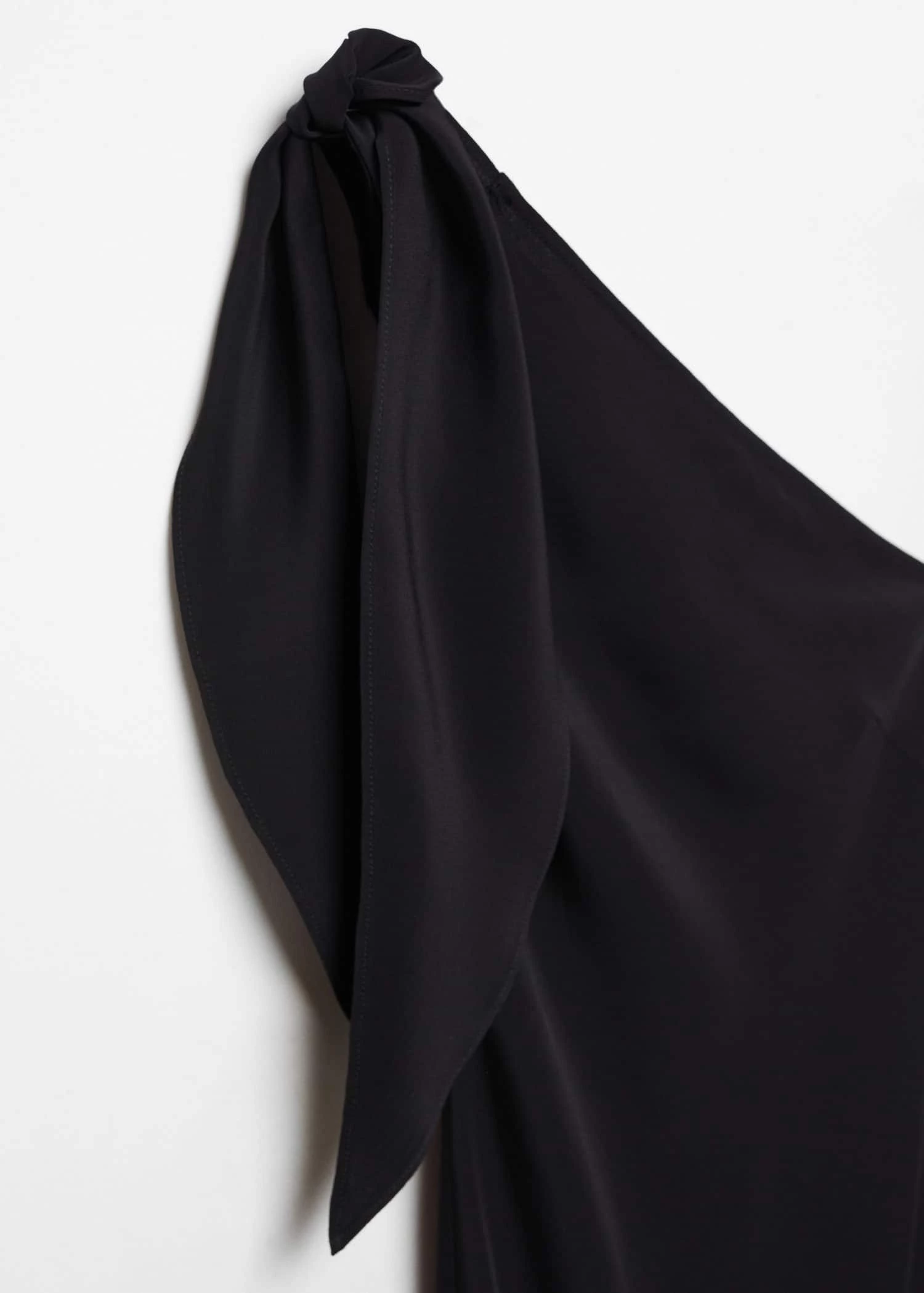 Robe Asymétrique Nœud 6 Robe Asymétrique Nœud – Image 6