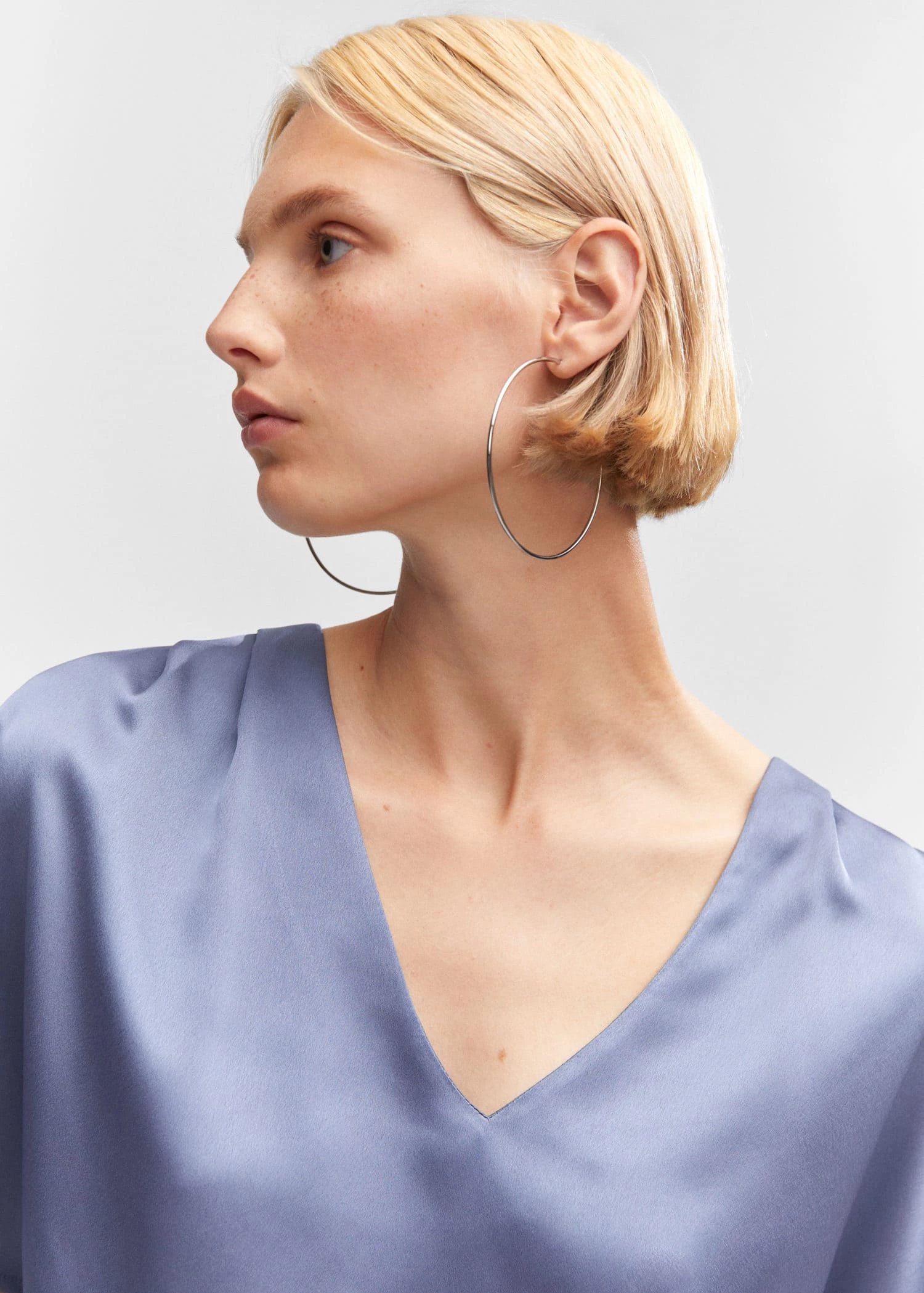 Blouse Satinée Manches Courtes 14 Blouse Satinée Manches Courtes – Image 14