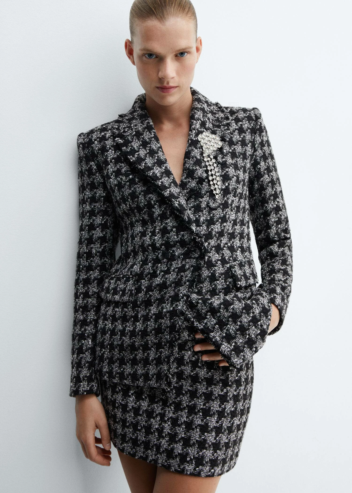 Veste Tweed Broche 1 Veste Tweed Broche